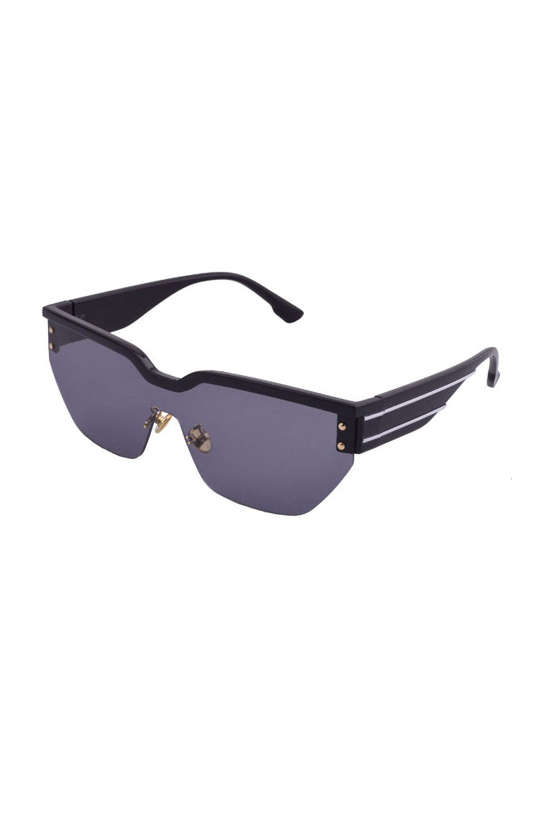 Fashion-forward eyewear for modern looks